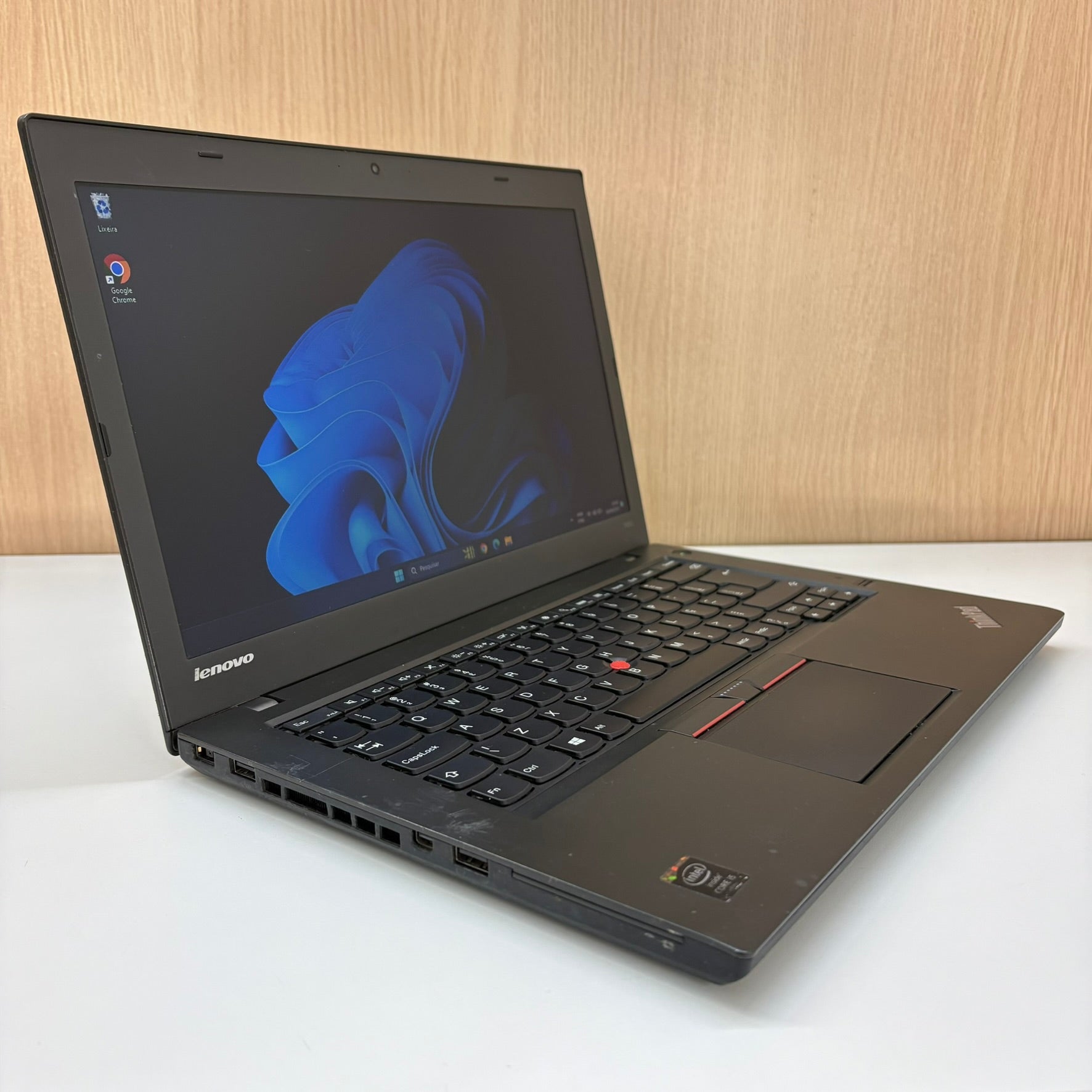 Notebook Lenovo ThinkPad | i5 5ª Geração | 8GB RAM | SSD 120GB | Windows 11